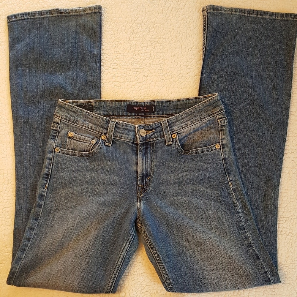 Levi's 518 Super Low Jeans Sz 5 Med